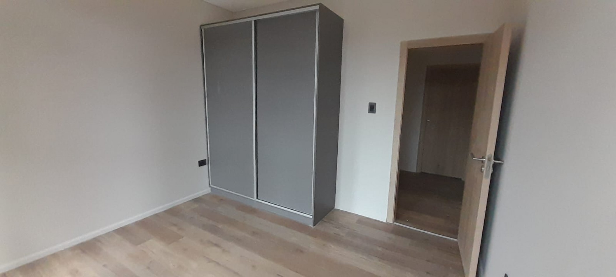 DEPARTAMENTO EN VENTA  CALLE  MALVINAS 261 (EDIFICIO TORREON) 