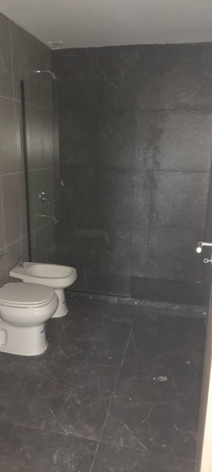 DEPARTAMENTO EN VENTA  CALLE  MALVINAS 261 (EDIFICIO TORREON) 