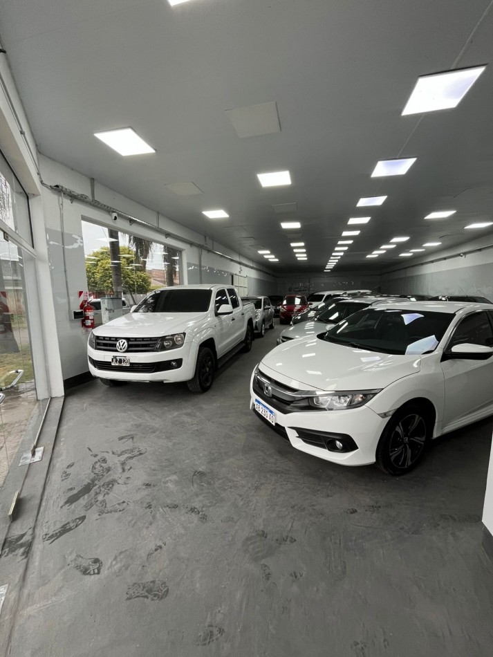 GALPON EN VENTA  ZONA AV DE LAS AMERICAS Y RACEDO