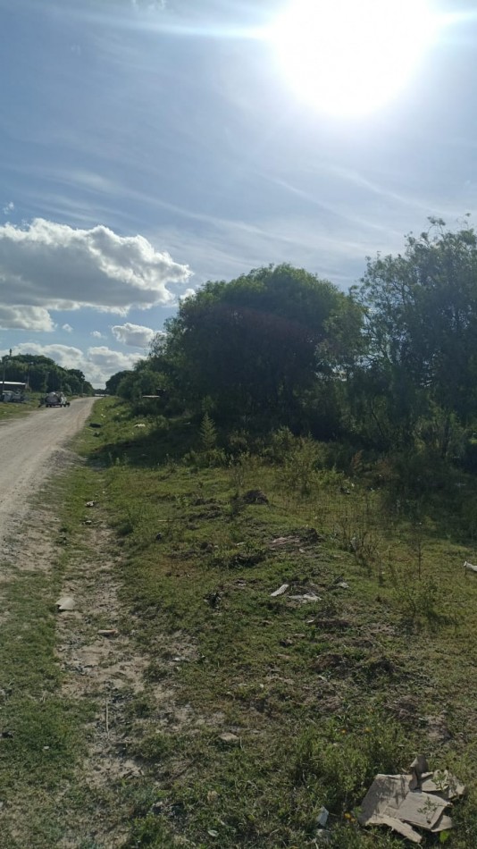 LOTE A LA VENTA EN CALLE JUAN B JUSTO Y GOBERNADOR PARERA IDEAL PARA LOTEO