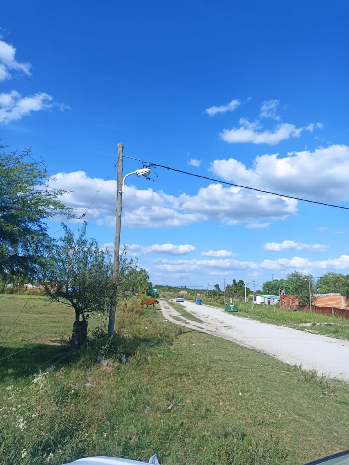 LOTE A LA VENTA EN CALLE JUAN B JUSTO Y GOBERNADOR PARERA IDEAL PARA LOTEO