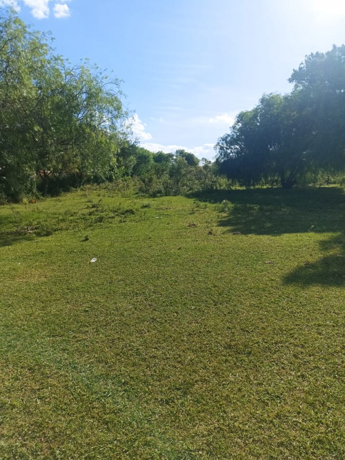 LOTE A LA VENTA EN CALLE JUAN B JUSTO Y GOBERNADOR PARERA IDEAL PARA LOTEO