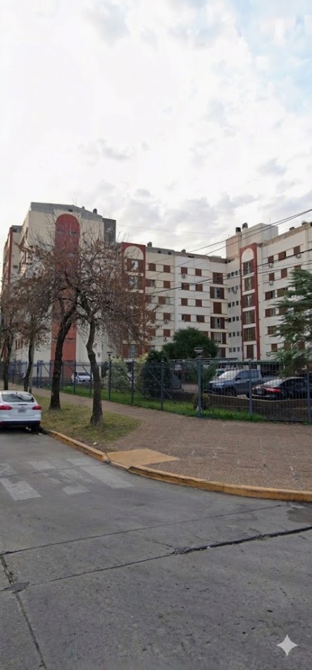 VENDO DEPARTAMENTO EN CALLE 25 DE MAYO