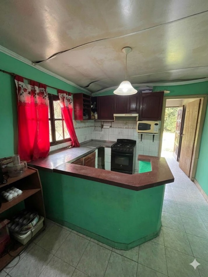 CASAQUINTA  EN VENTA EN AMPLIO LOTE EN ESTACION PARERA