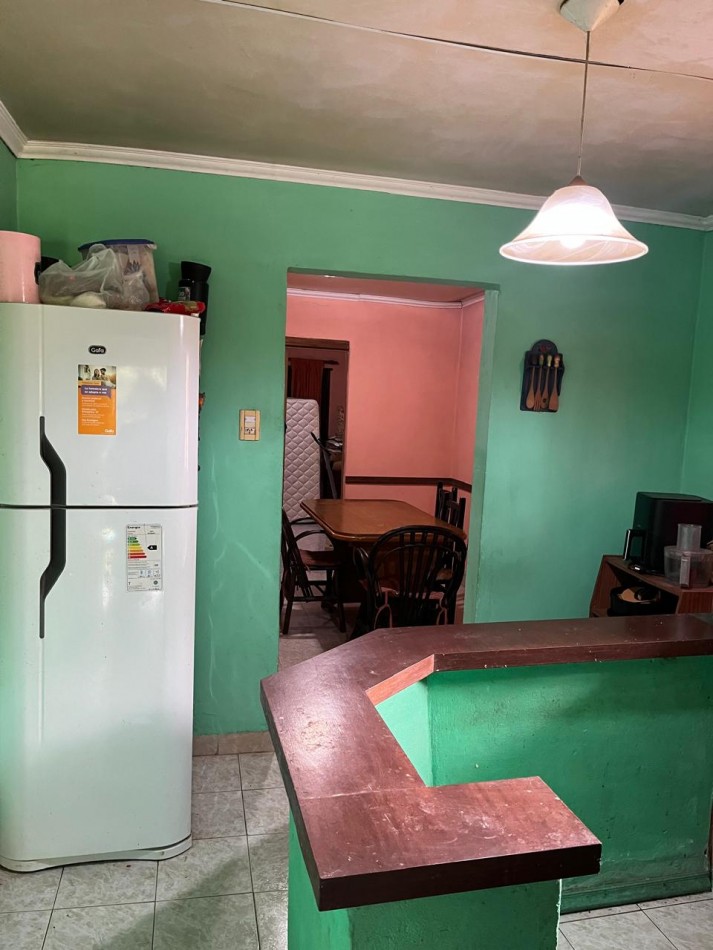 CASAQUINTA  EN VENTA EN AMPLIO LOTE EN ESTACION PARERA