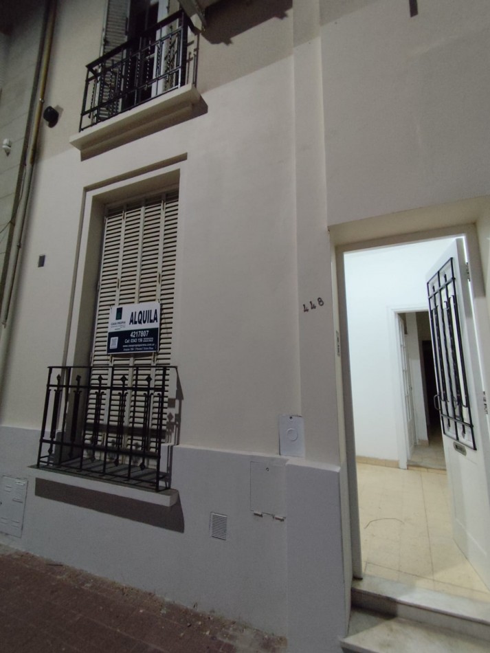 CASA EN ALQUILER EN CALLE TUCUMAN Y TEJEYRO MARTINEZ 