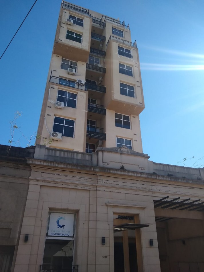 MONOAMBIENTE EN VENTA EN CALLE SAN MARTIN (oportunidad)