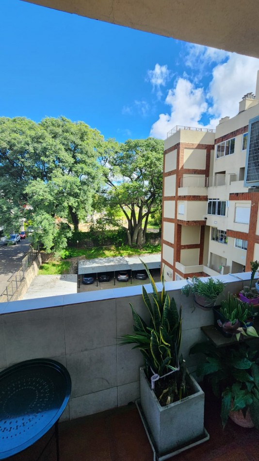 DEPARTAMENTO EN VENTA EN VENTA EN CALLE GUEMES 1007