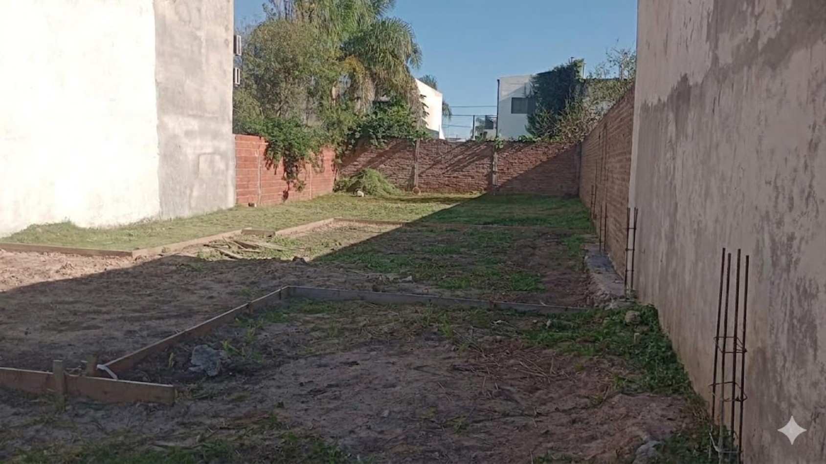 LOTE A LA VENTA EN CALLE DON BOSCO  2760