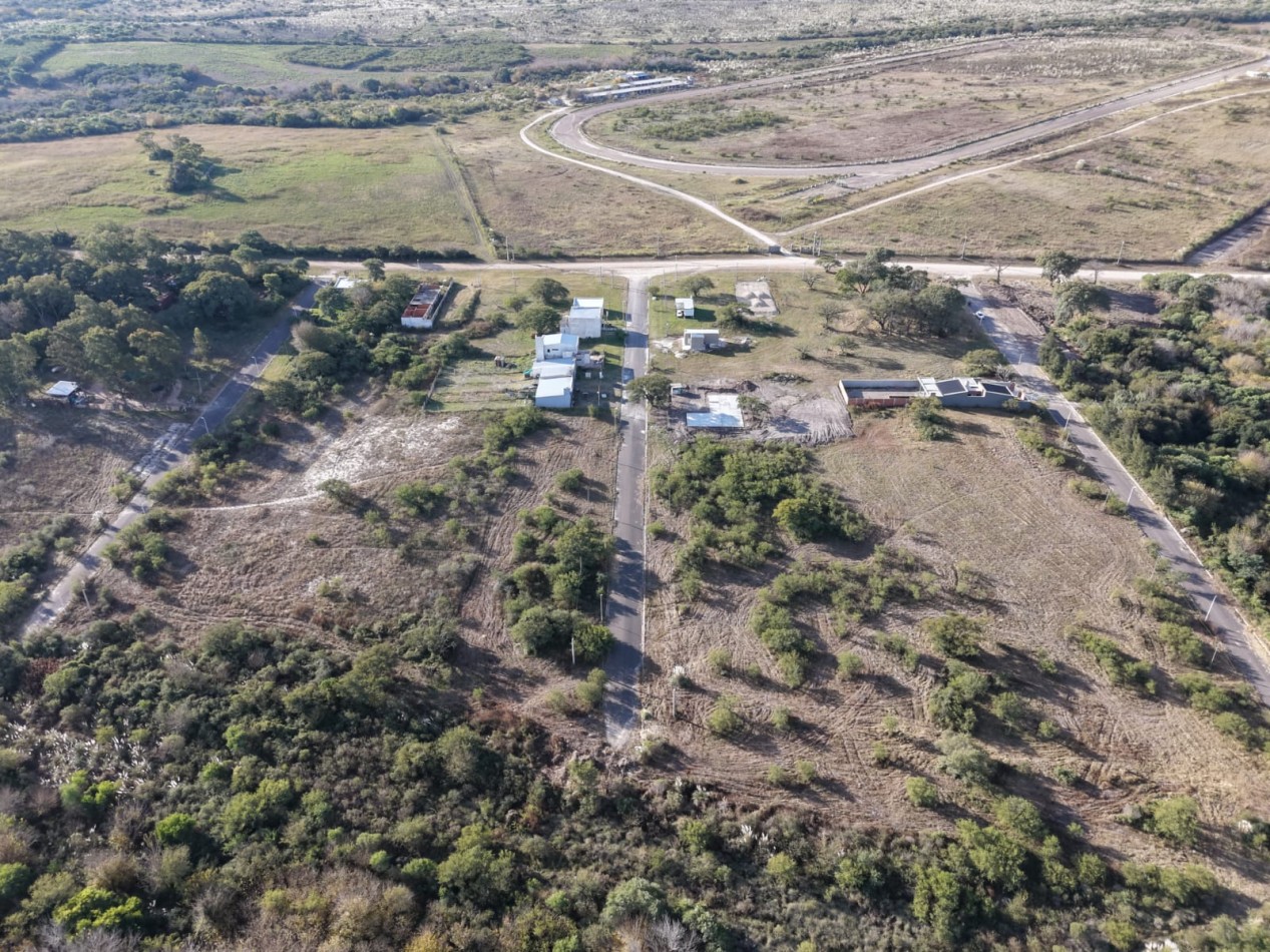 LOTES EN VENTA EN ORO VERDE (Frente al Hipodromo)