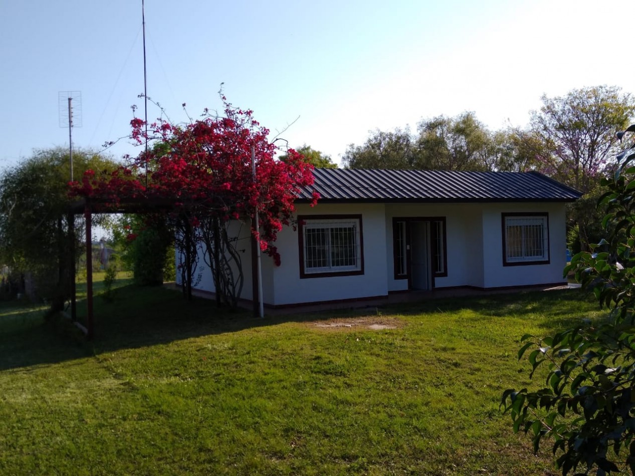 CASA EN VENTA EN VILLA URQUIZA EN AMPLIO LOTE 