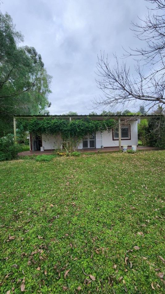 CASA EN VENTA EN VILLA URQUIZA EN AMPLIO LOTE 