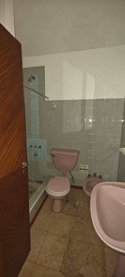 DEPARTAMENTO EN VENTA EN CALLE COURREGES 240