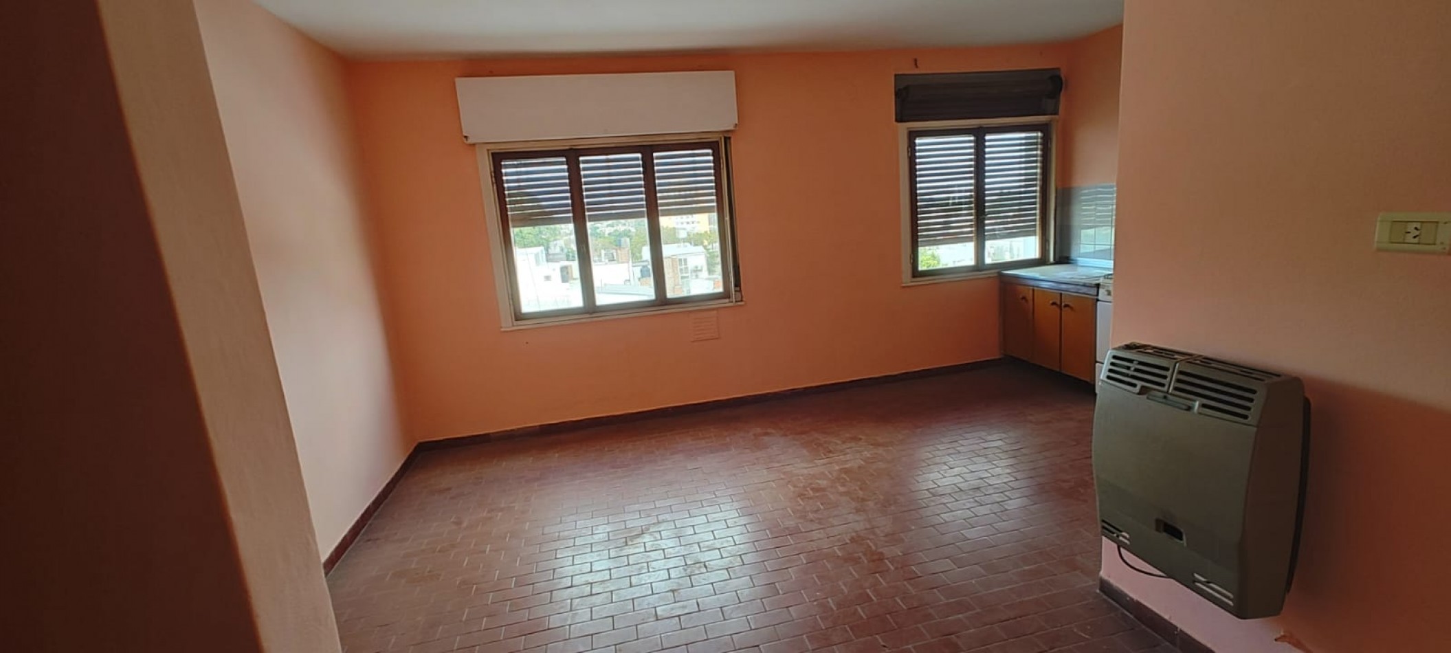 DEPARTAMENTO EN VENTA EN CALLE COURREGES 240