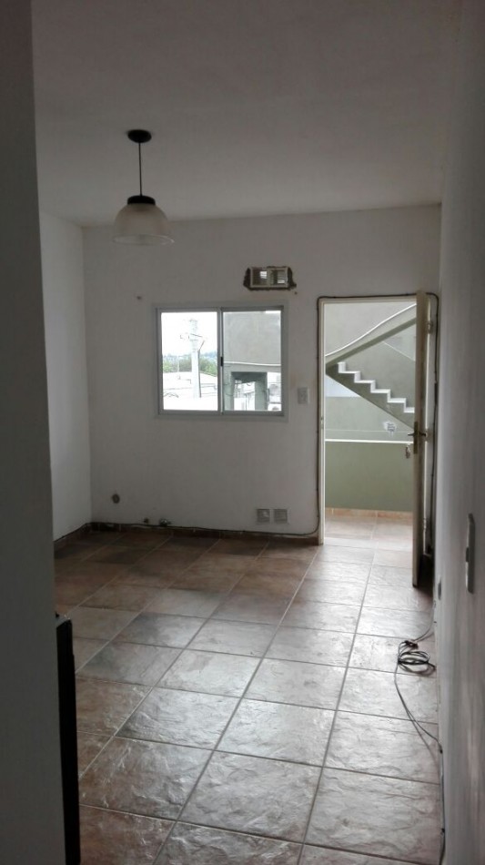DEPARTAMENTO EN VENTA DE 1 DORMITORIO EN CALLE ARTIGAS 
