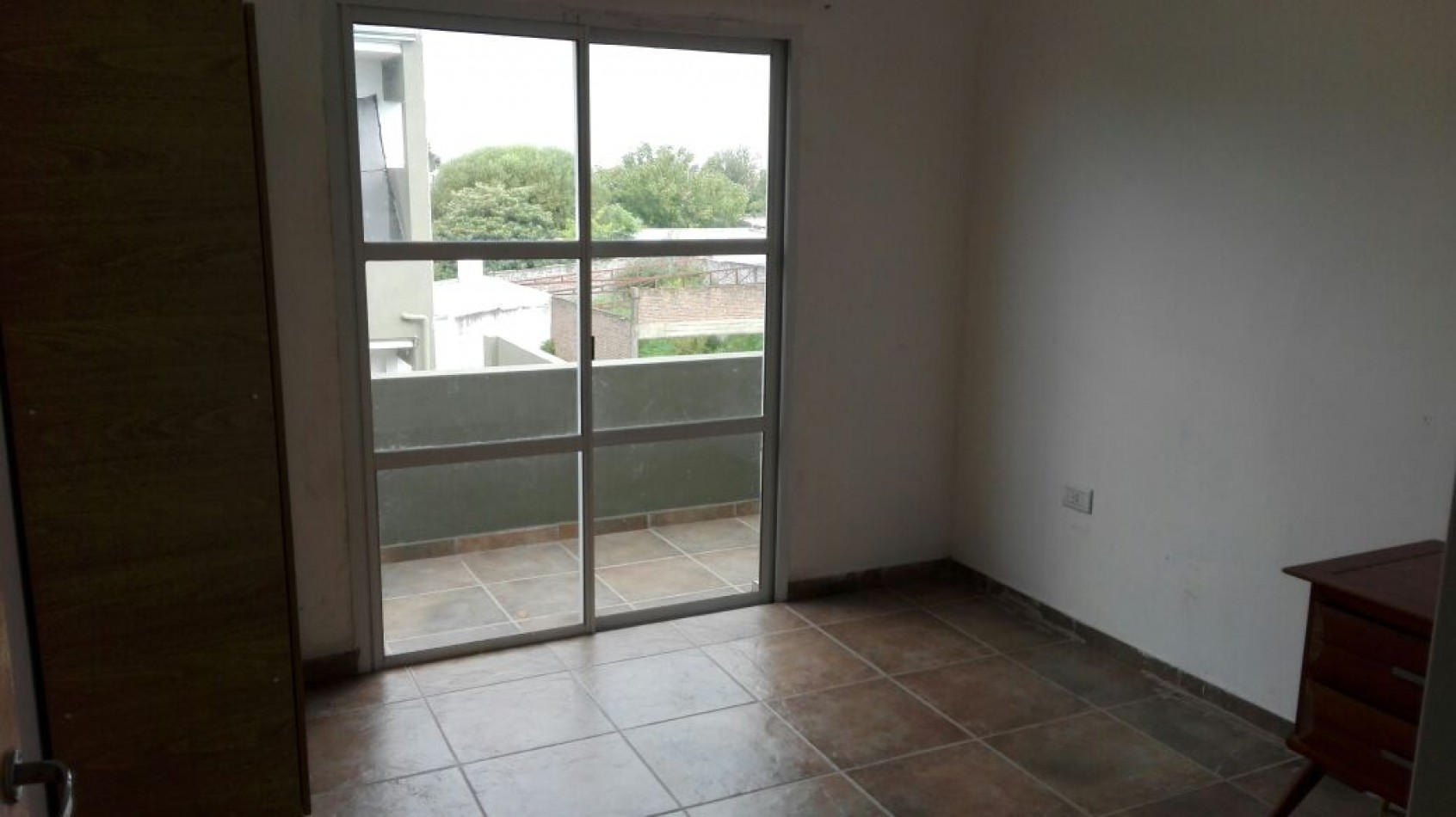 DEPARTAMENTO EN VENTA DE 1 DORMITORIO EN CALLE ARTIGAS 