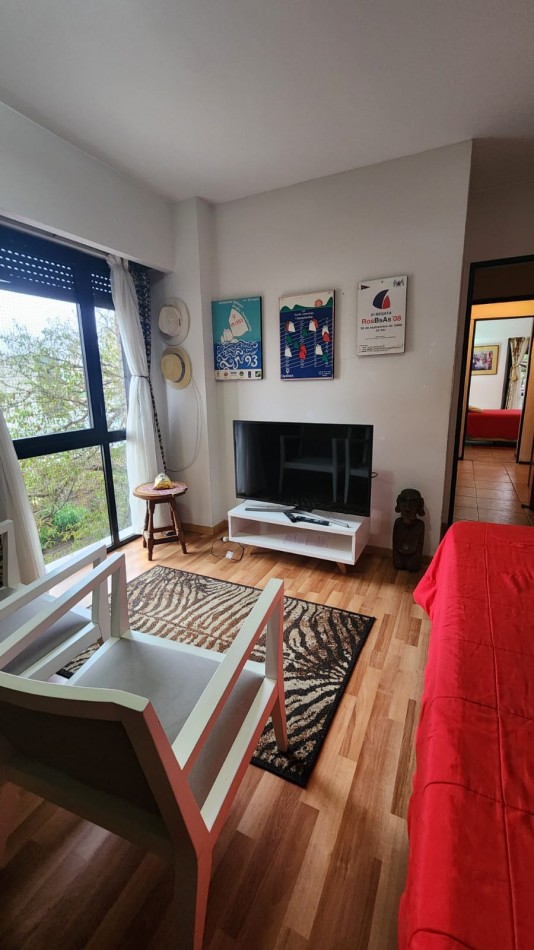 DEPARTAMENTO A LA VENTA EN CALLE CORDOBA DE DOS DORMITORIOS