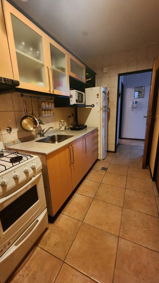 DEPARTAMENTO A LA VENTA EN CALLE CORDOBA DE DOS DORMITORIOS