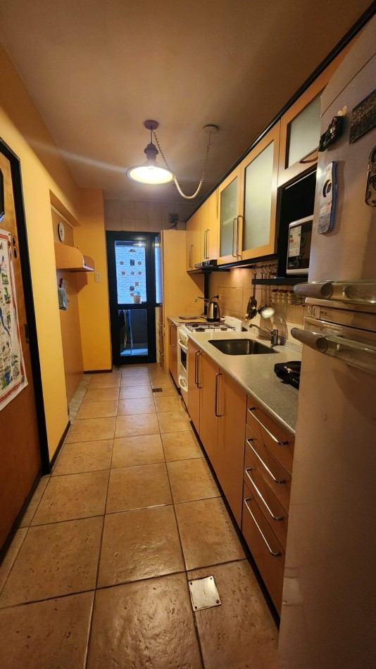 DEPARTAMENTO A LA VENTA EN CALLE CORDOBA DE DOS DORMITORIOS