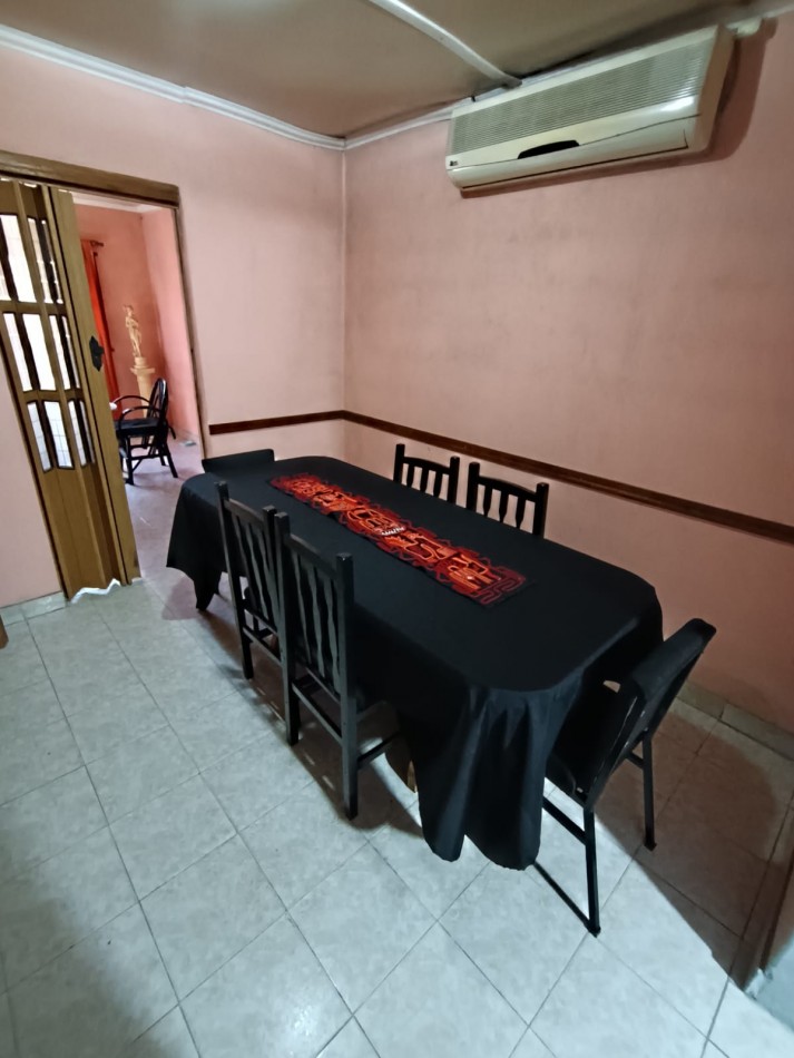 CASAQUINTA EN VENTA EN AMPLIO LOTE EN ESTACION PARERA