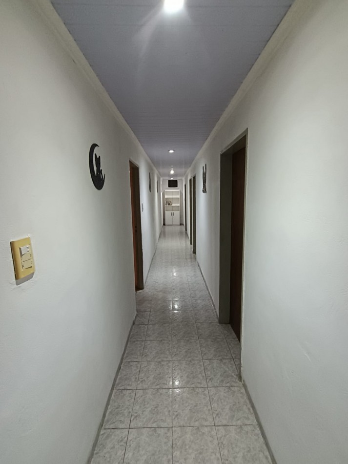 CASAQUINTA EN VENTA EN AMPLIO LOTE EN ESTACION PARERA