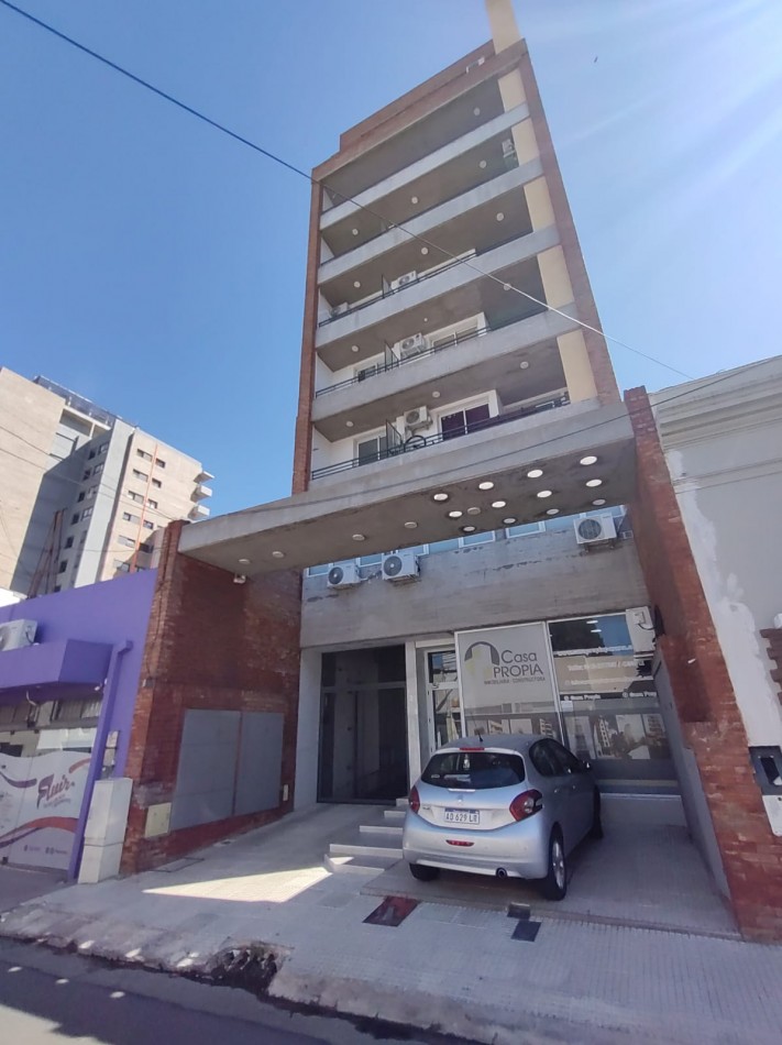 DEPARTAMENTO EN VENTA DE UN DORMITORIO EN CALLE URQUIZA 1364 AL FRENTE 