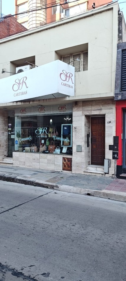 VENDO CASA INTERNA EN CALLE GUALEGUAYCHU