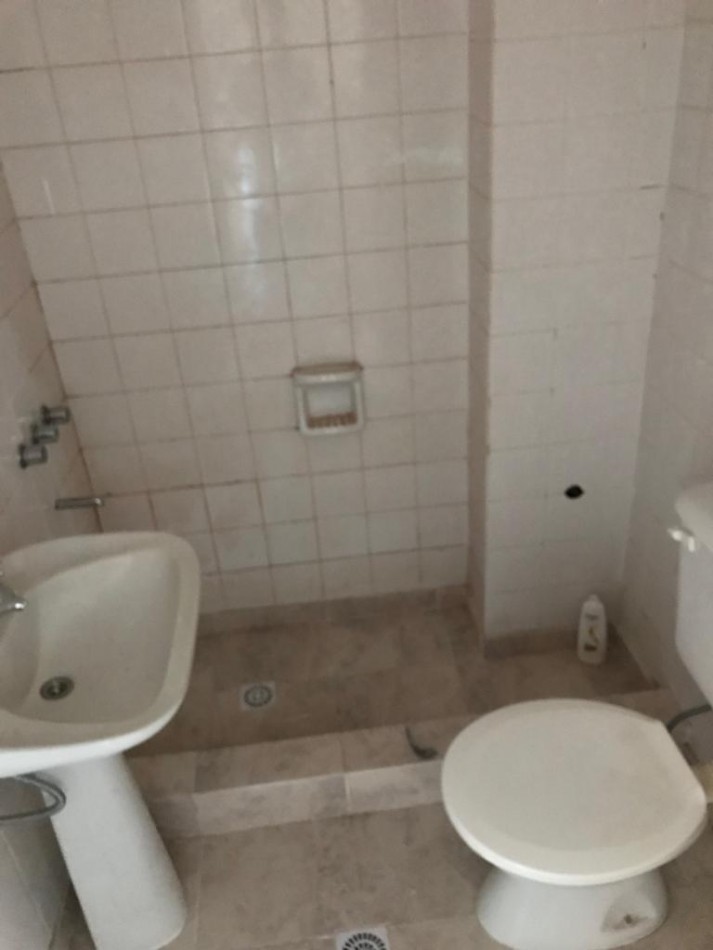 DUPLEX EN ALQUILER EN CALLE ILLIA 6621