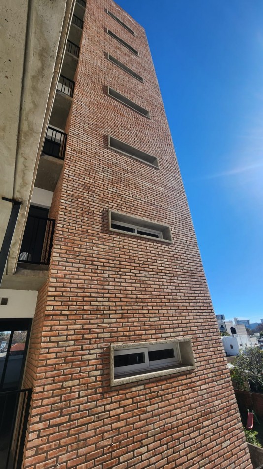 ALQUILO MONOAMBIENTE A ESTRENAR EN CALLE PERON 62