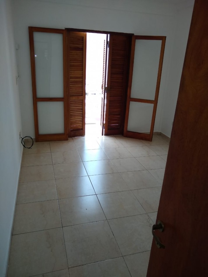 ALQUILO DEPARTAMENTO DE UN DORMITORIO EN CALLE CORRIENTES 372