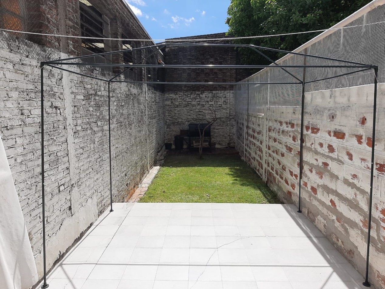 DEPARTAMENTO EN ALQUILER EN PLANTA BAJA EN CALLE CARBO 947