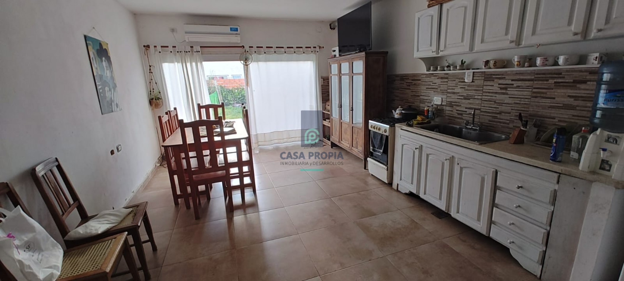 CASA A LA VENTA SAN BENITO CALLE ARTURO ILLIA
