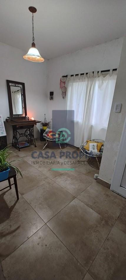 CASA A LA VENTA SAN BENITO CALLE ARTURO ILLIA