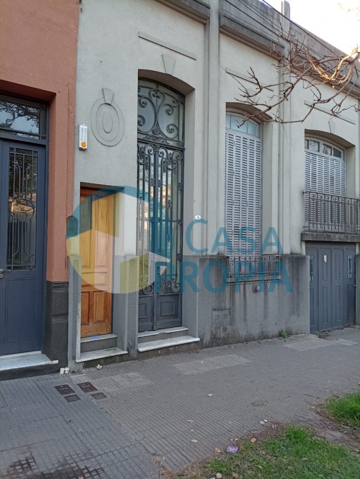 CASA EN VENTA  CALLE SAN LORENZO 55