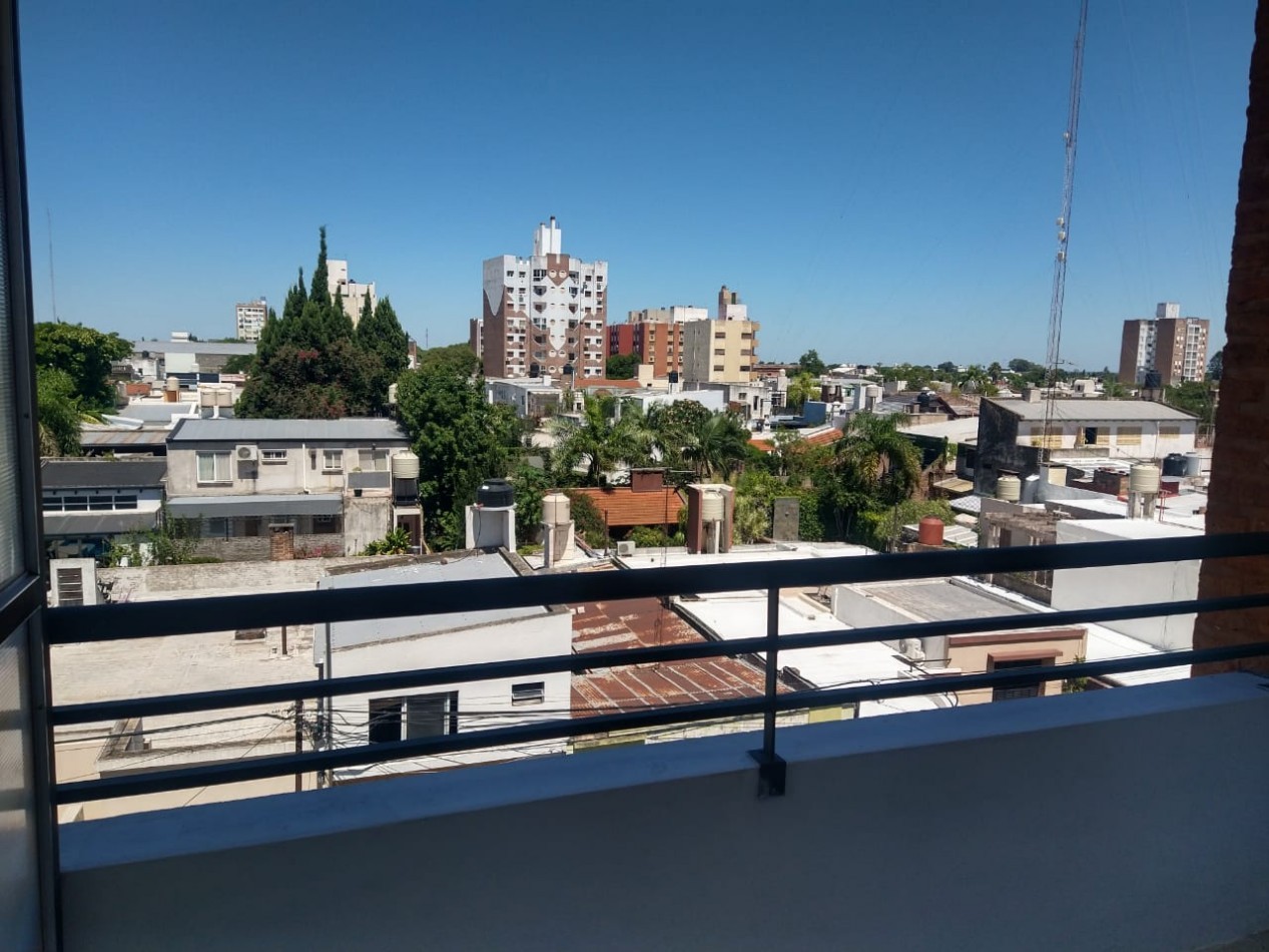 DEPARTAMENTO EN VENTA DE UN DORMITORIO EN CALLE URQUIZA 1364 AL FRENTE 