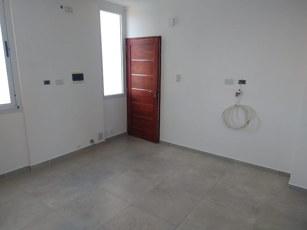 DEPARTAMENTO EN VENTA DE UN DORMITORIO EN CALLE URQUIZA 1364 AL FRENTE 