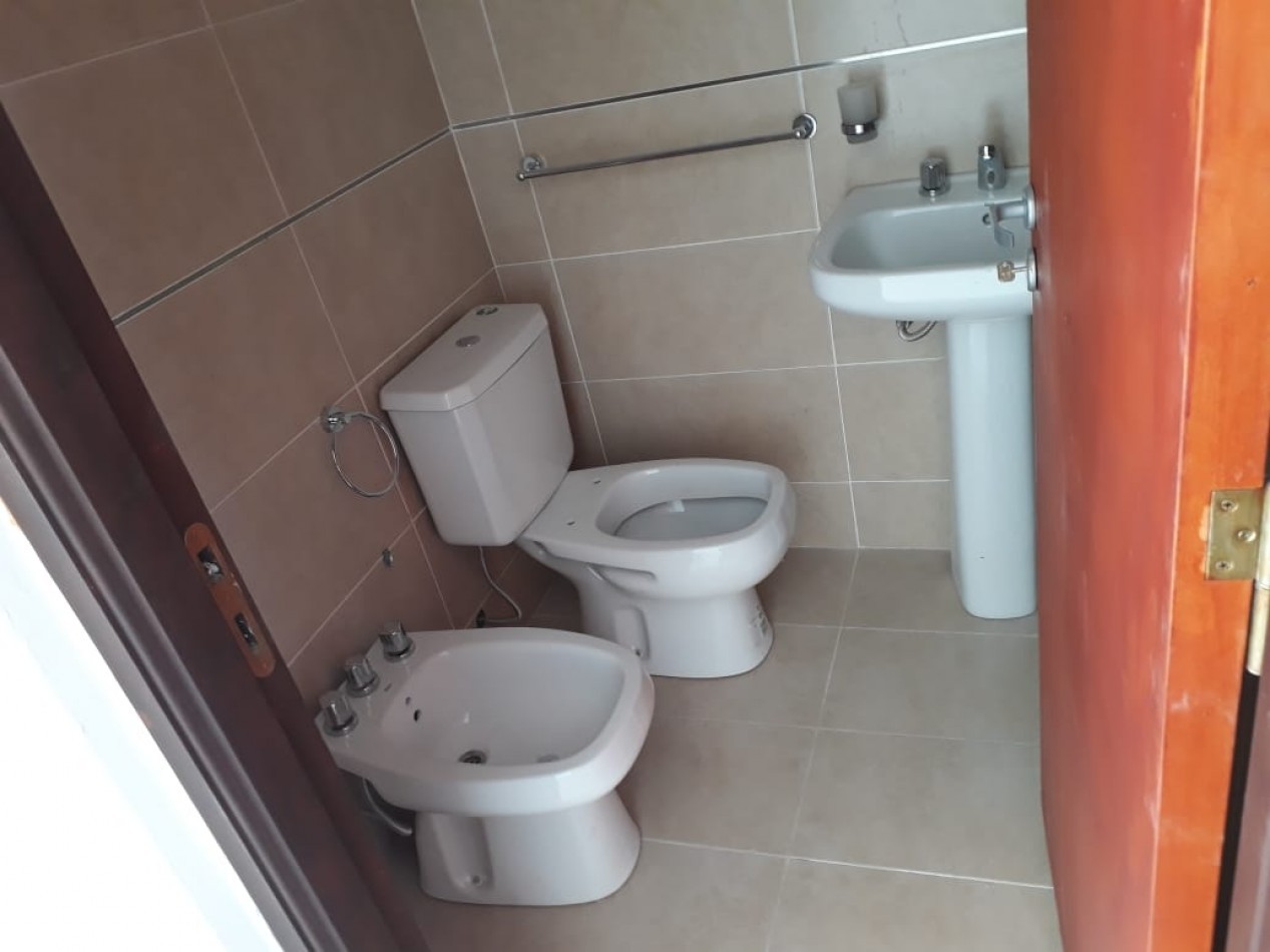 DEPARTAMENTO EN VENTA DE UN DORMITORIO EN CALLE URQUIZA 1364 AL FRENTE 