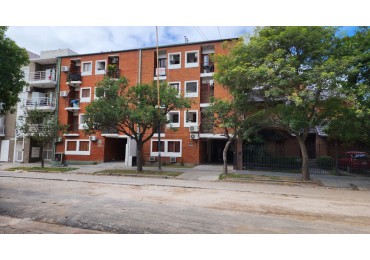 DEPARTAMENTO EN VENTA EN CALLE SALTA 648