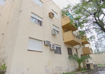 Venta de departamento 2 dormitorios  con opcion a  cochera - Zona Centro / Facultades