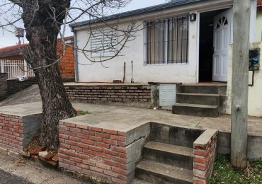 CALLE JULIO CESAR MENDEZ CASA EN VENTA 