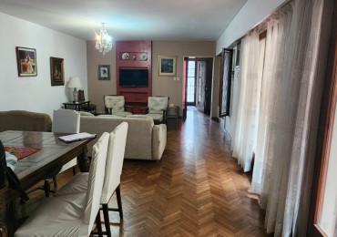 CASA A LA VENTA EN CALLE SANTA FE 