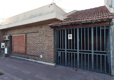CASA A LA VENTA, AVENIDA  ALMA FUERTE CASI SOLER